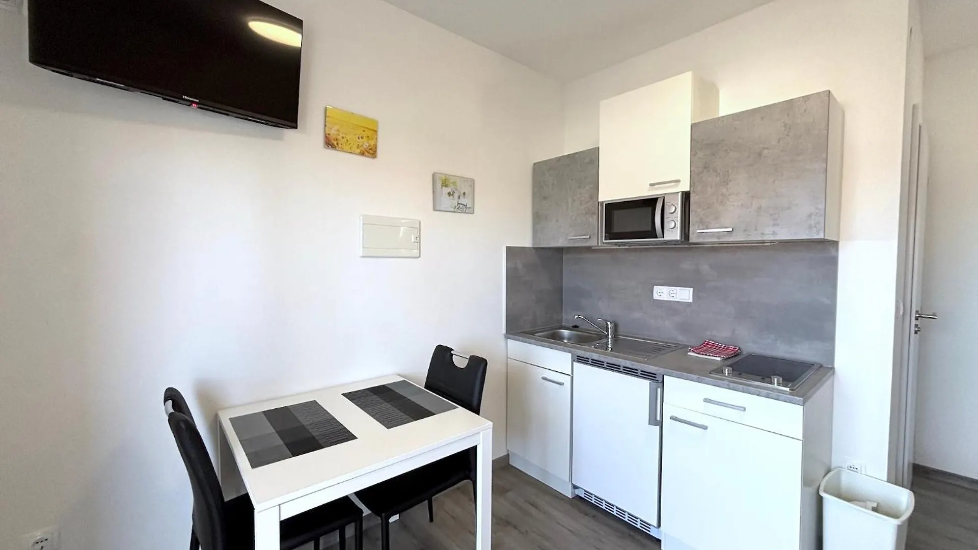 Comfortable Apartments Marijana Preko 0*,